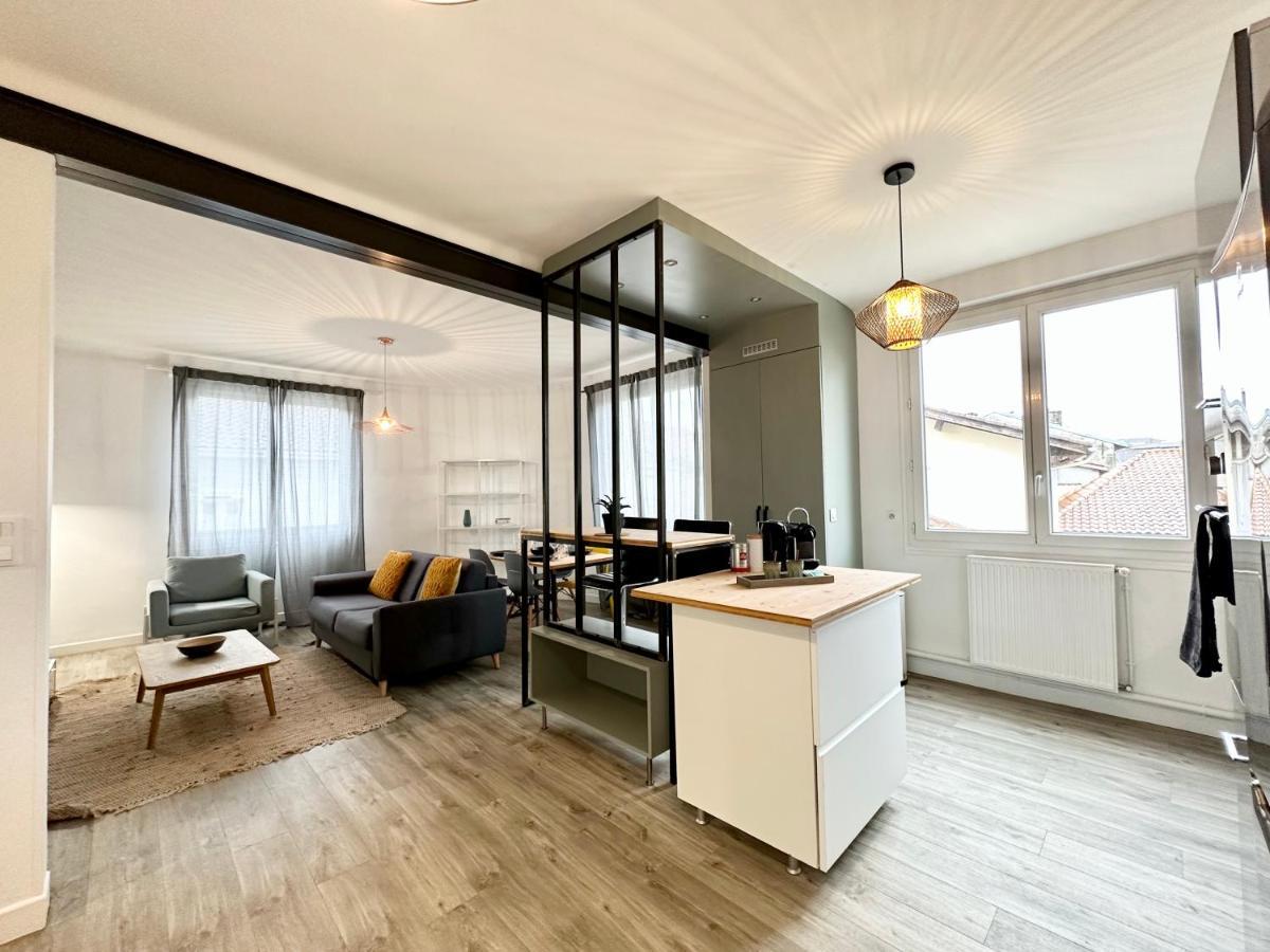 Design Moderne Spacieux - Hyper Centre - Parking Mont-de-Marsan Ngoại thất bức ảnh
